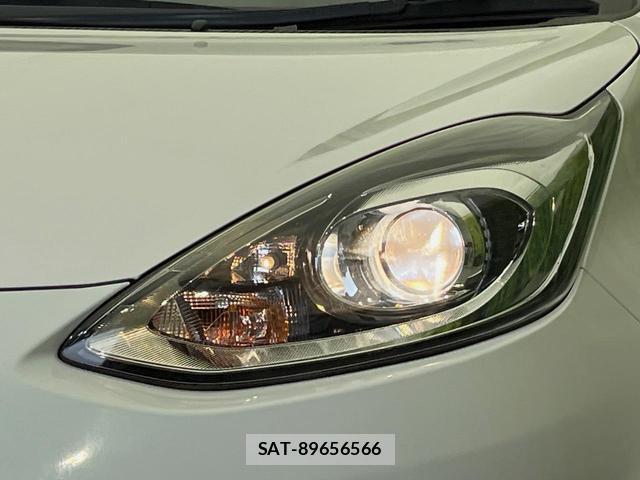 Toyota AQUA 2017-09 8360525-11