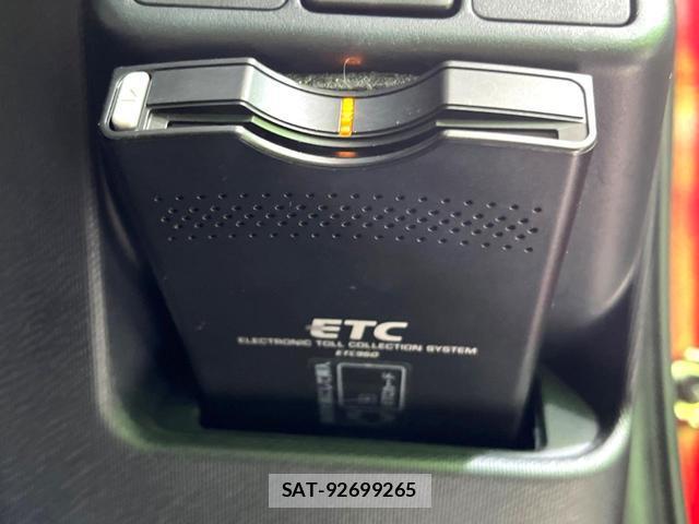Toyota AQUA 2014-03 8360794-6
