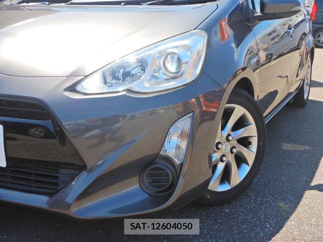 Toyota AQUA 2015-12 8360814-2