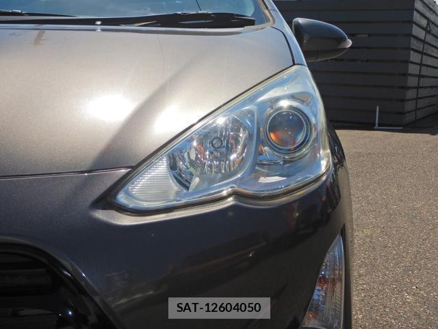 Toyota AQUA 2015-12 8360814-9
