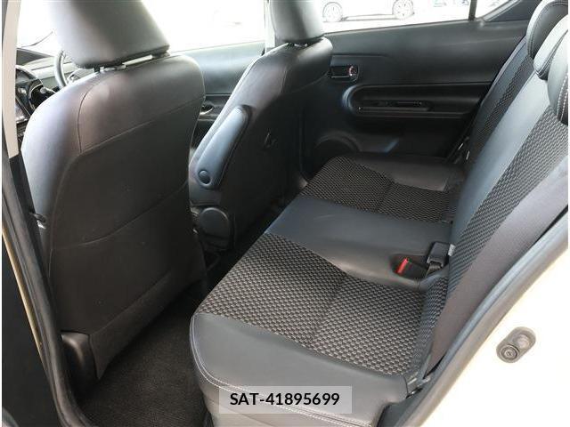 Toyota AQUA 2019-08 8361040-16
