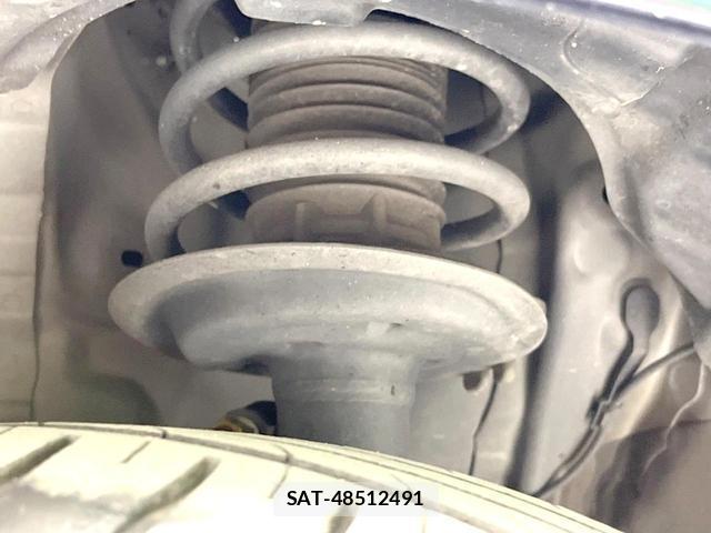 Toyota AQUA 2018-10 8361501-19