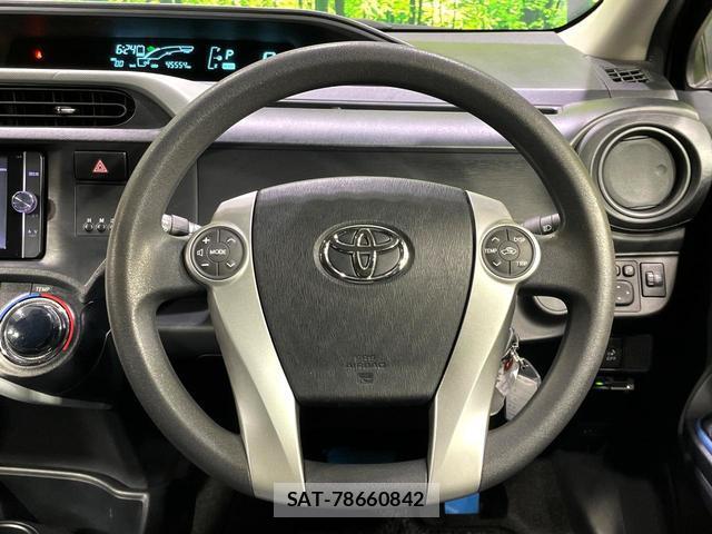 Toyota AQUA 2014-10 8361525-12