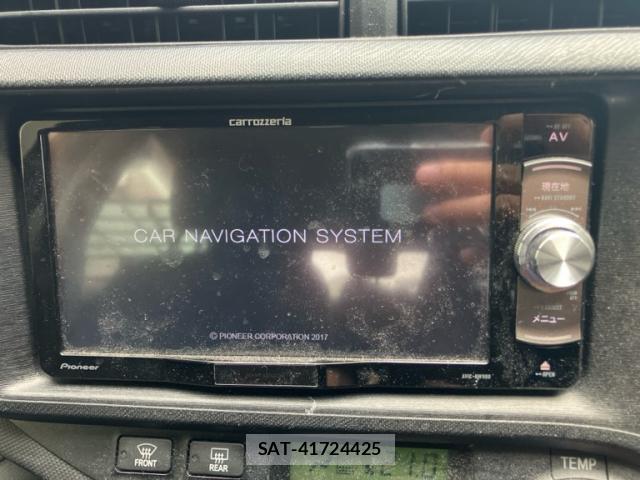 Toyota AQUA 2013-07 8361659-15