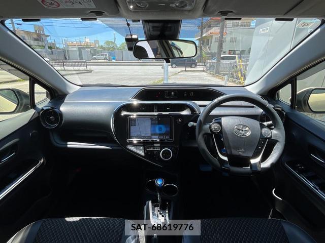 Toyota AQUA 2019-09 8361686-1