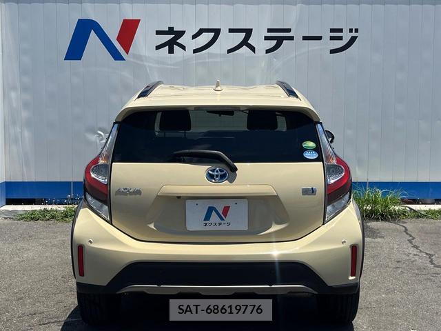 Toyota AQUA 2019-09 8361686-15