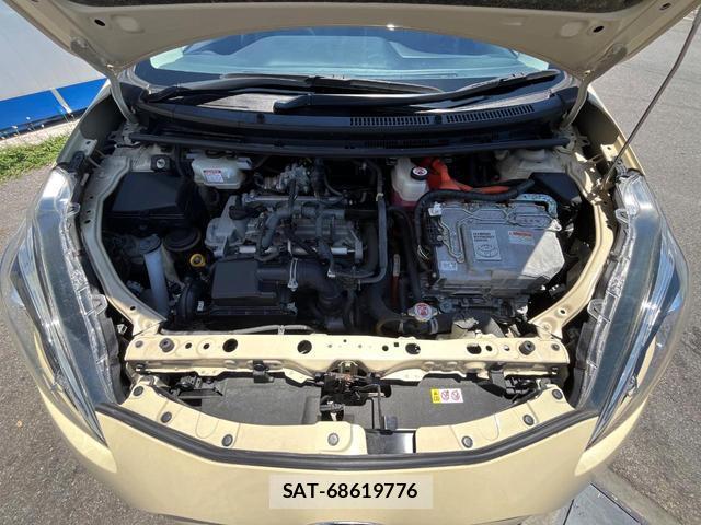 Toyota AQUA 2019-09 8361686-18