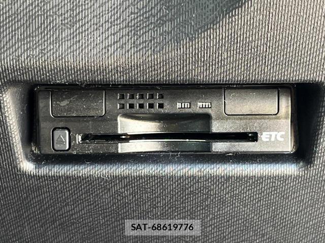 Toyota AQUA 2019-09 8361686-7