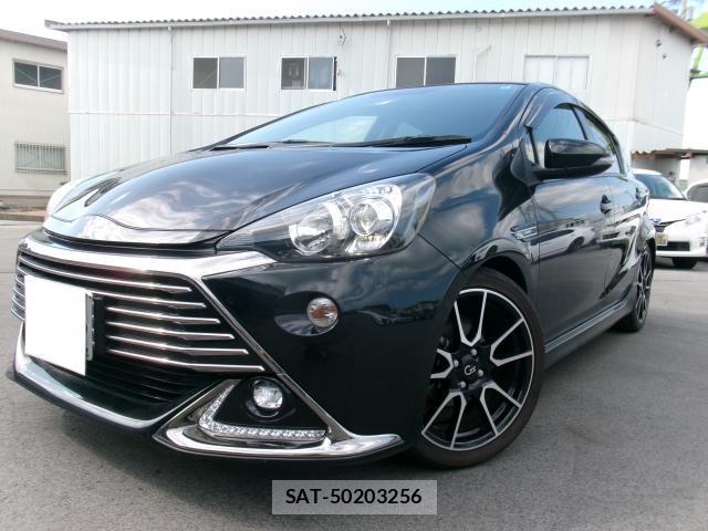 Toyota AQUA 2015-02 8361766-0