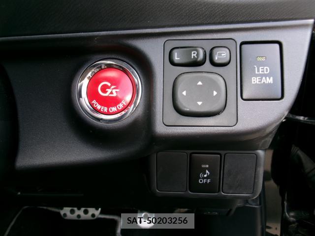Toyota AQUA 2015-02 8361766-14