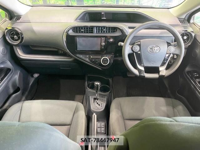Toyota AQUA 2018-03 8361806-1