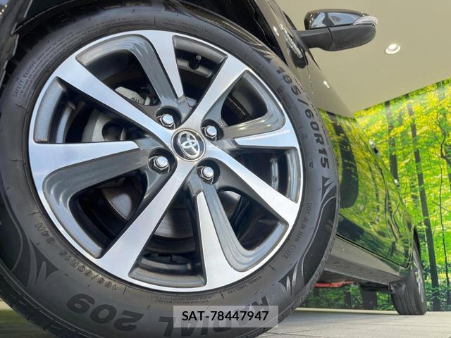 Toyota AQUA 2018-03 8361806-8