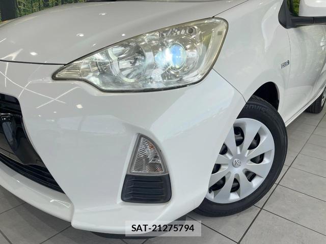 Toyota AQUA 2013-09 8361820-10