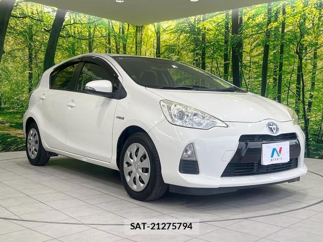 Toyota AQUA 2013-09 8361820-14