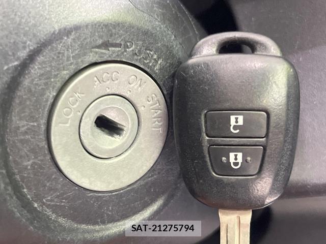 Toyota AQUA 2013-09 8361820-5