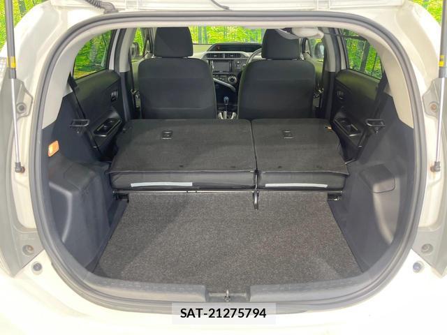 Toyota AQUA 2013-09 8361820-8