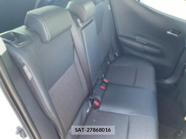 Toyota AQUA 2026-03 8361910-16