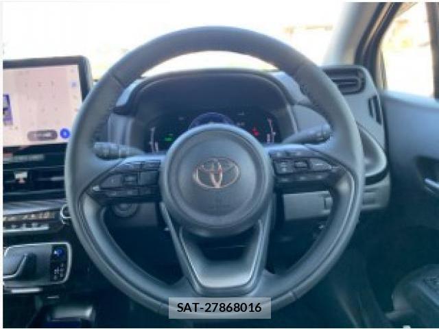 Toyota AQUA 2026-03 8361910-18