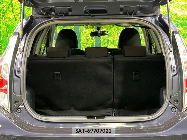 Toyota AQUA 2015-08 8361989-9