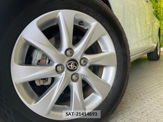 Toyota AQUA 2022-10 8362037-12