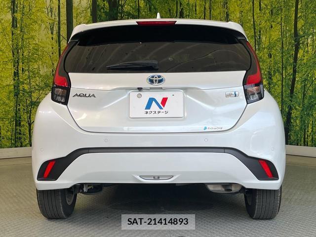 Toyota AQUA 2022-10 8362037-14