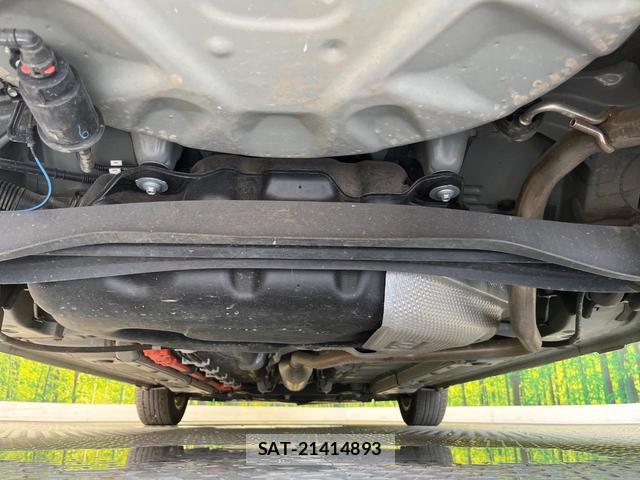 Toyota AQUA 2022-10 8362037-18