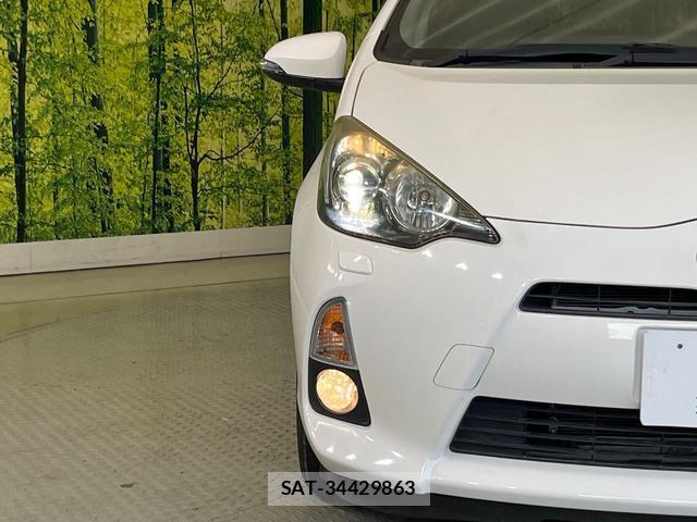 Toyota AQUA 2014-09 8362039-11