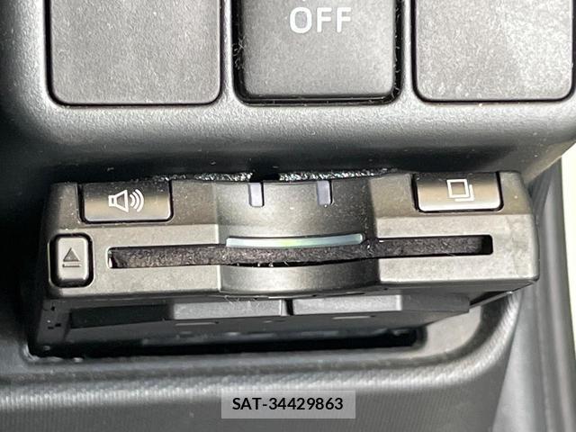 Toyota AQUA 2014-09 8362039-6