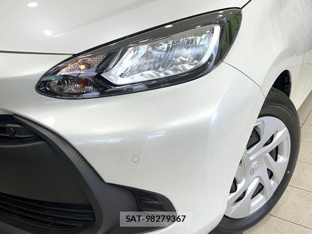 Toyota AQUA 2023-10 8362066-12