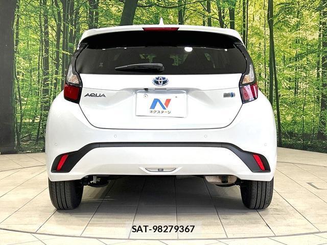Toyota AQUA 2023-10 8362066-15