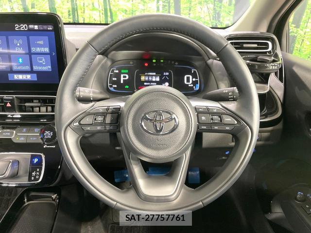 Toyota AQUA 2021-08 8362385-10