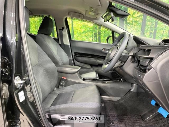Toyota AQUA 2021-08 8362385-7