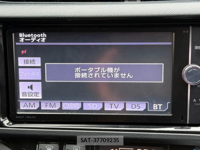 Toyota AQUA 2014-06 8362426-5