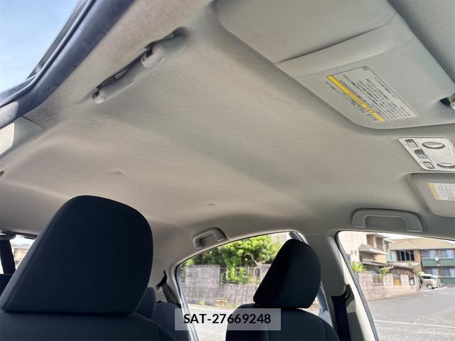 Toyota AQUA 2013-10 8362529-18