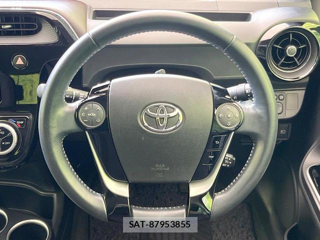Toyota AQUA 2017-08 8362536-10