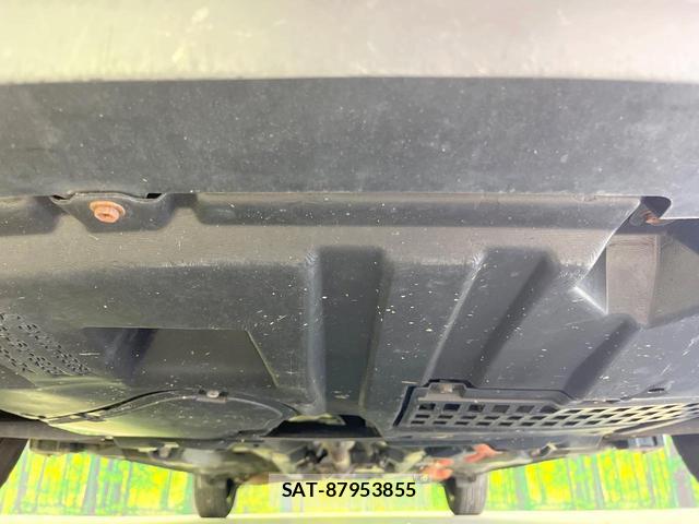 Toyota AQUA 2017-08 8362536-15