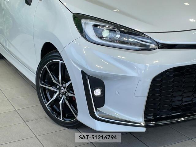 Toyota AQUA 2024-10 8362652-11