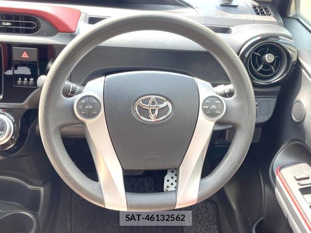 Toyota AQUA 2015-04 8362690-11