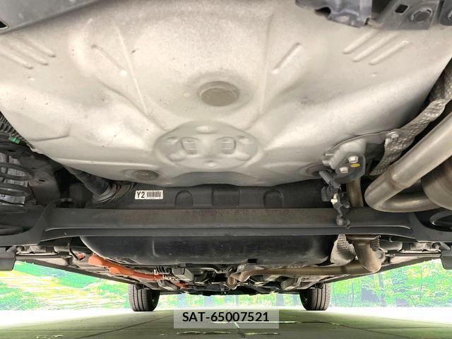 Toyota AQUA 2019-03 8362929-18