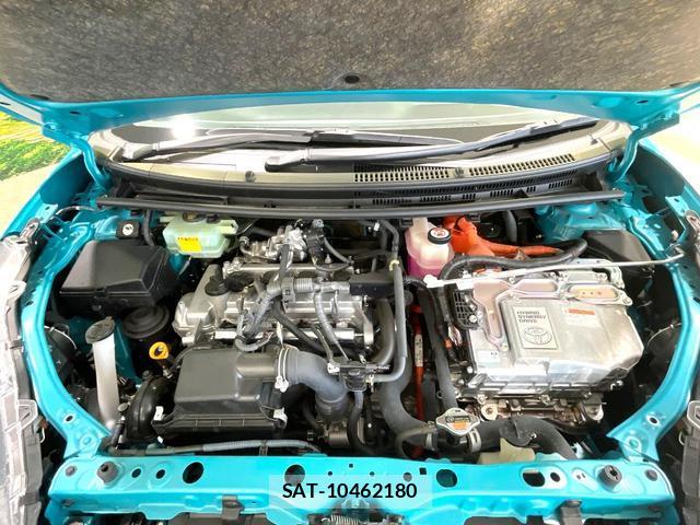 Toyota AQUA 2017-10 8362930-17