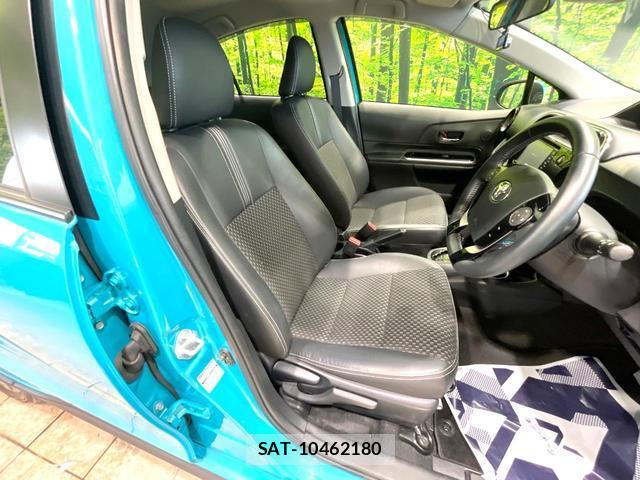 Toyota AQUA 2017-10 8362930-7