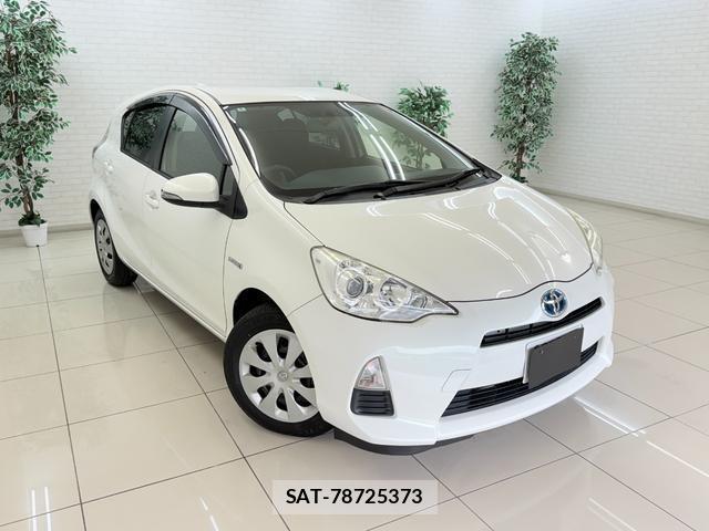 Toyota AQUA 2014-06 8362944-11