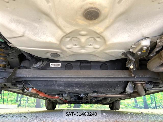 Toyota AQUA 2014-06 8362998-18