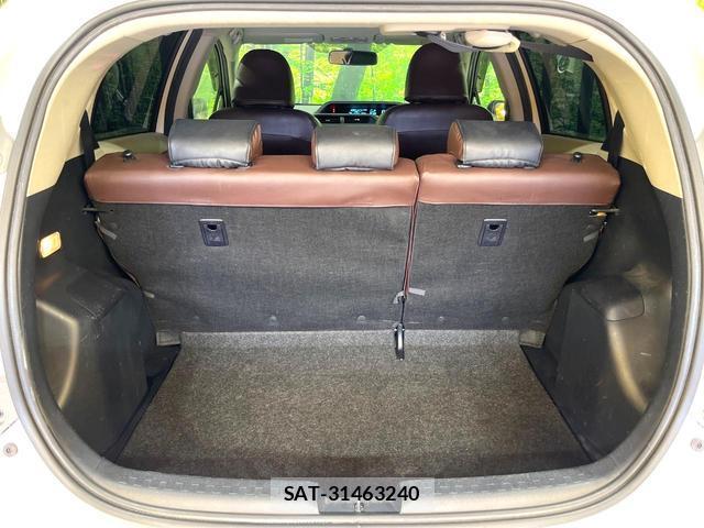 Toyota AQUA 2014-06 8362998-9