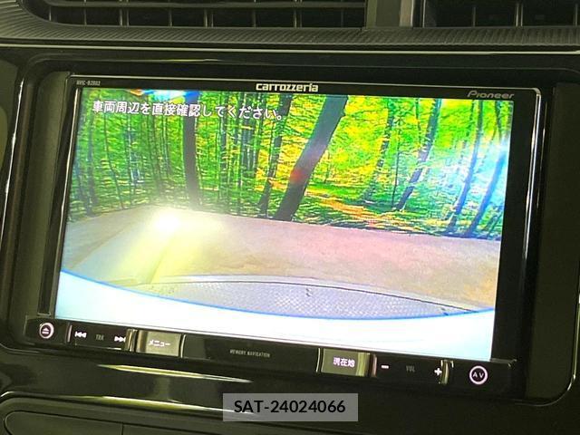Toyota AQUA 2019-06 8363008-3