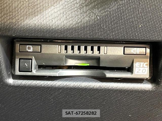 Toyota AQUA 2019-12 8363014-5