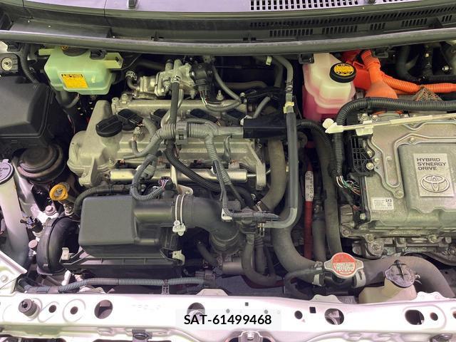 Toyota AQUA 2015-12 8363080-17