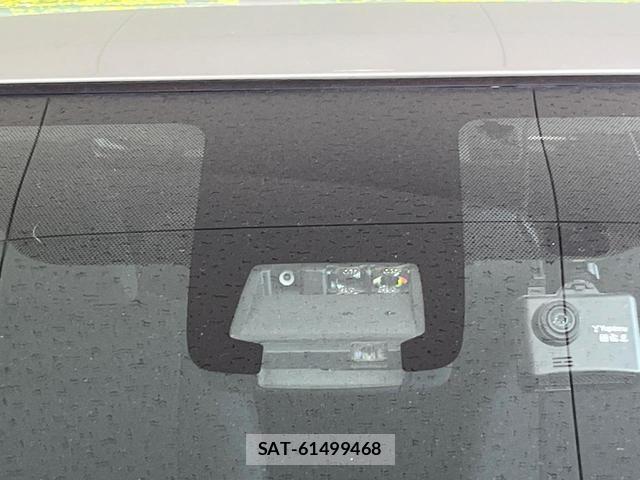 Toyota AQUA 2015-12 8363080-2