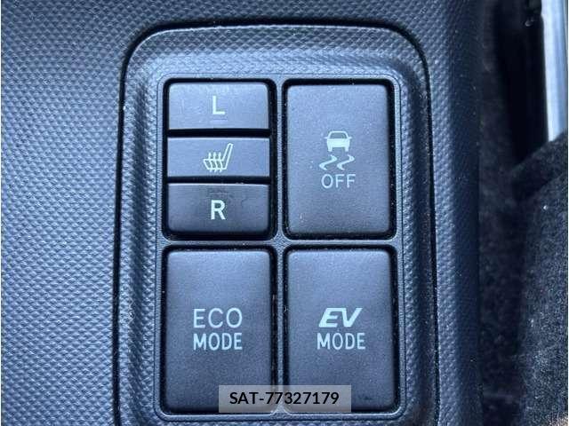 Toyota AQUA 2015-01 8363086-6