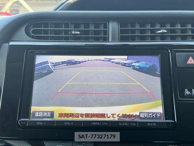 Toyota AQUA 2015-01 8363086-7